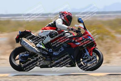 media/Apr-13-2023-Racers Edge (Thu) [[0464f86284]]/B Group/Session 3 (Turn 7)/
